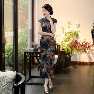 Retro color slim body long cheongsam 复古花色修身长旗袍
