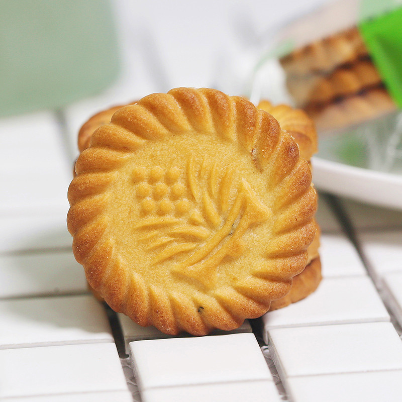木糖醇万年青饼干无糖健康食品孕妇老人无蔗糖葱香办公休闲零食
