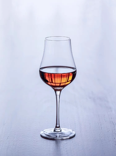 高颜值手工吹制威士忌杯洋酒杯烈酒杯高脚杯水晶玻璃杯品酒闻香杯