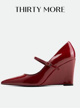Thirty More尖头高跟鞋女2025秋冬新款一字扣带坡跟浅口气质单鞋