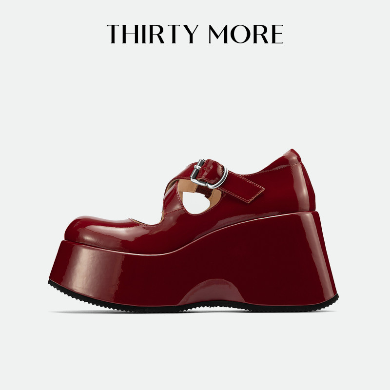 【甜蜜日记】Thirty More复古玛丽珍鞋女2026春夏新款酒红色皮鞋