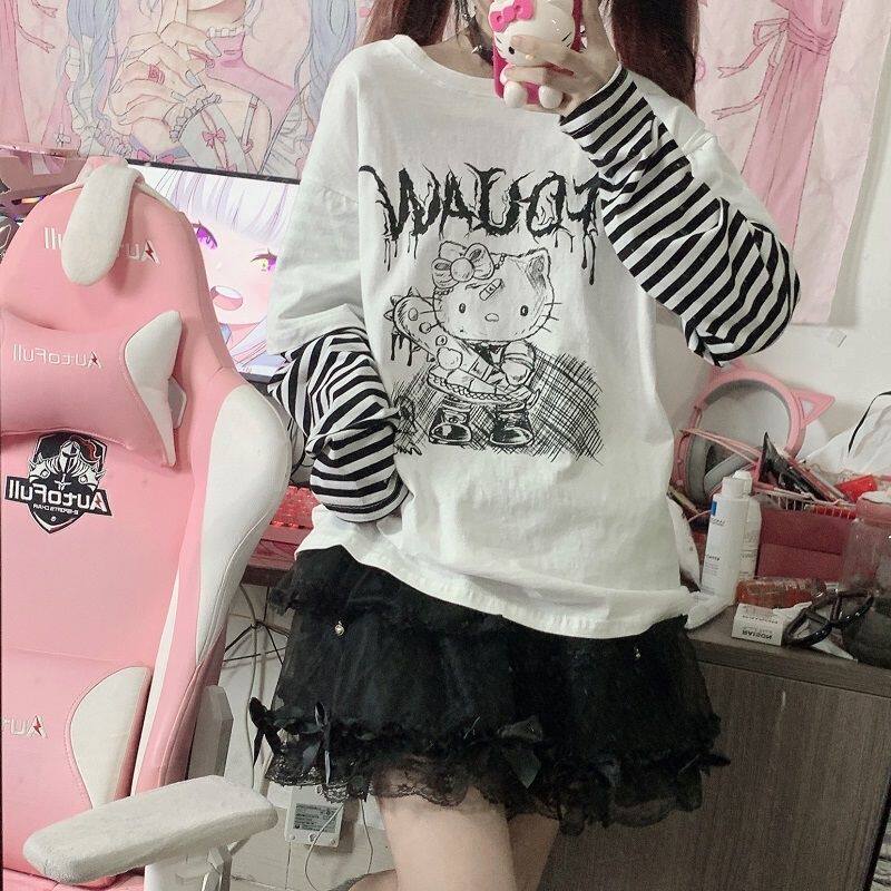HELLO KITTY CUTE JAPANESE AND KOREAN Y2K TOP WOMEN T SHIRT 2