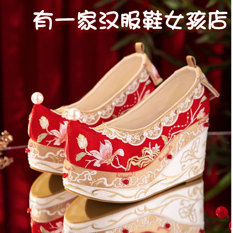 原创新款汉服鞋重工秀禾婚鞋坡跟民族风绣花鞋汉元素翘头弓鞋布鞋