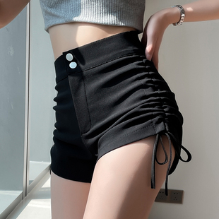 黑色抽绳短裤女春秋夏薄款梨形身材大码弹力高腰显瘦辣妹a字热裤