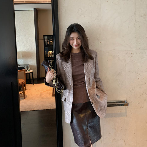龍喜儿 复古时髦格纹平驳领单排扣宽松廓形显气质西装外套女Z778