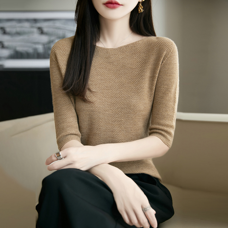 2025秋冬新款 爆款 无缝一字领纯羊毛衫女修身半袖针织打底衫毛衣