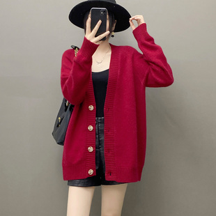 2025秋冬爆款 慵懒风V领山羊绒开衫女中长款宽松针织毛衣外套红色