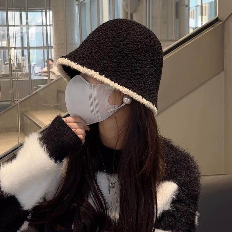 2024新款小香风渔夫帽女秋冬毛绒保暖护耳帽子百搭素颜遮脸水桶帽
