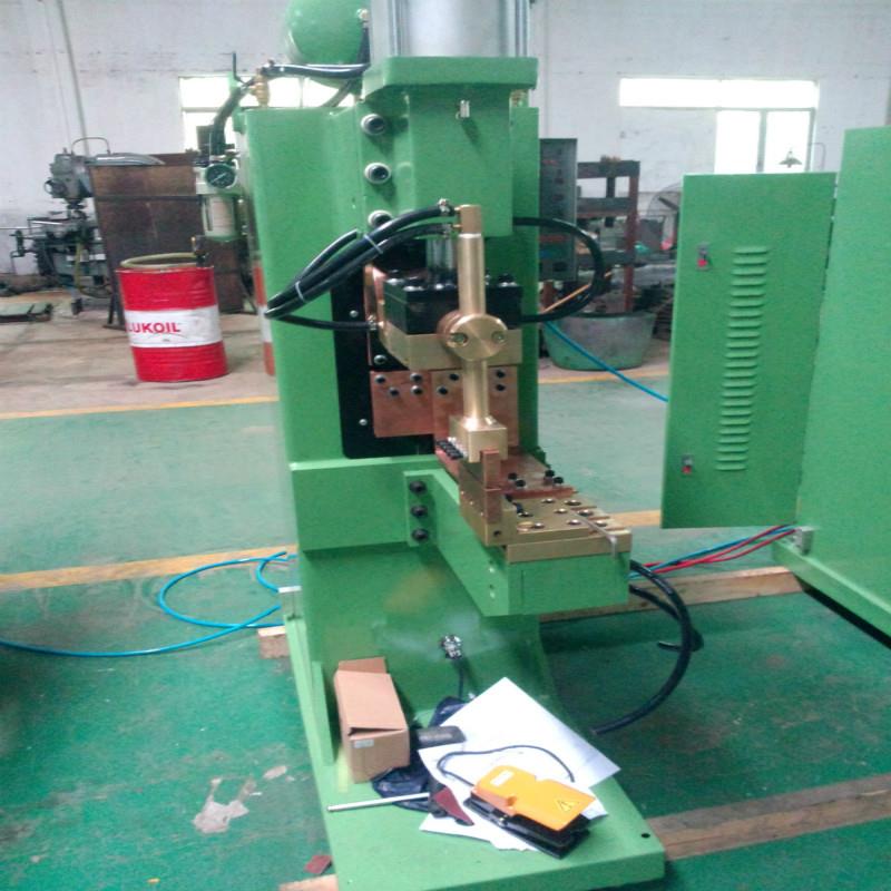 镀锌烤鱼烧烤网排焊机 电镀网夹排焊机 排焊座铬锆铜板维修出售