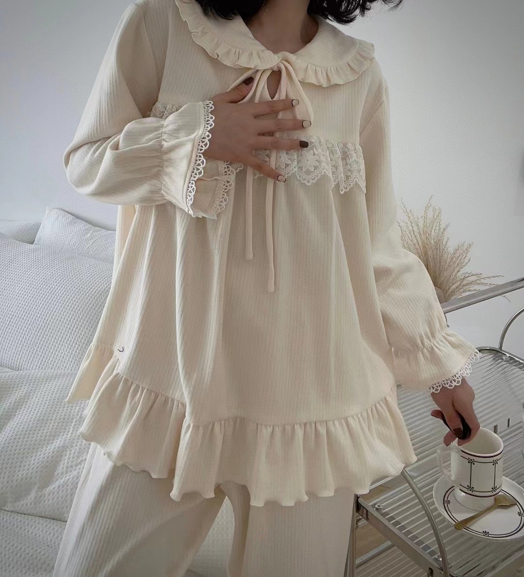 维安花密格子睡袍亲肤御姐法兰绒睡衣女加厚珊瑚绒秋冬保暖家居服