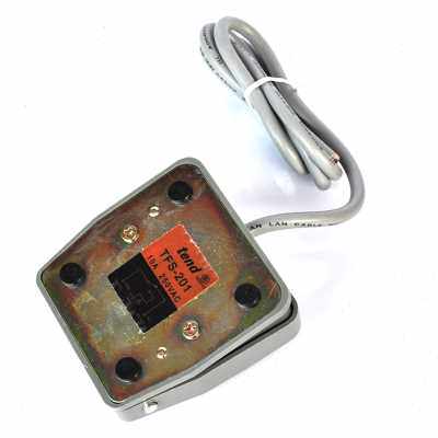 脚踏开关AC220V 10A焊锡机脚踏开关脚踏板自复位点动电子鼓踏板