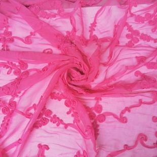 玫红色立体盘花雪纺纱布料  夏季薄款连衣裙衬衫时装面料