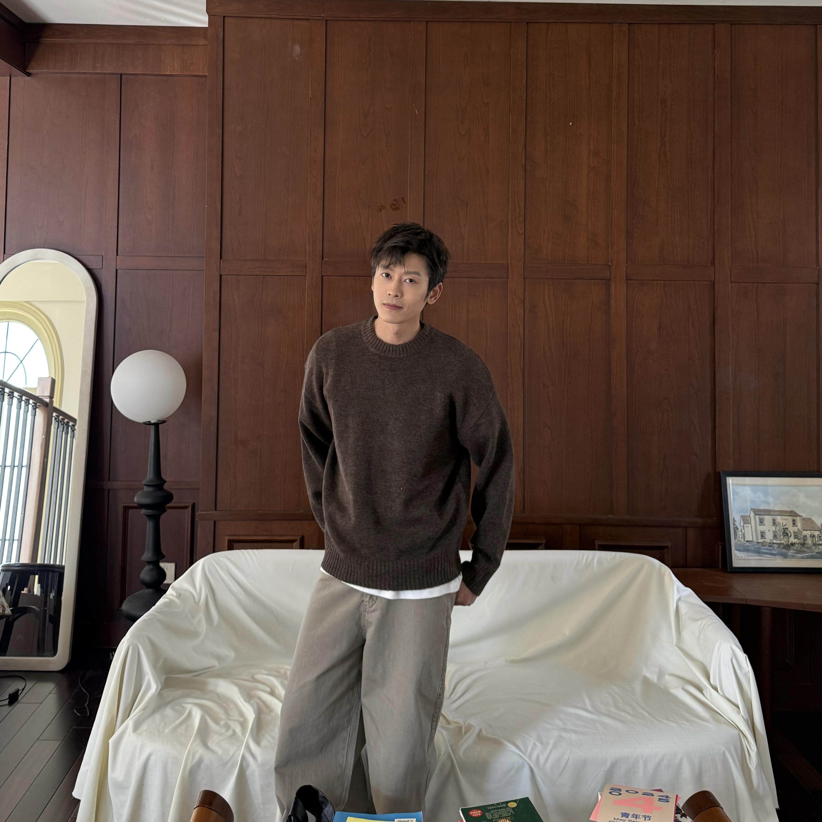 马克斯星球 韩版简约设计咖色柔软套头毛衣男士长袖圆领宽松上衣,男装,针织衫/毛衣,淘宝优惠券,粉丝福利购,淘宝优惠卷