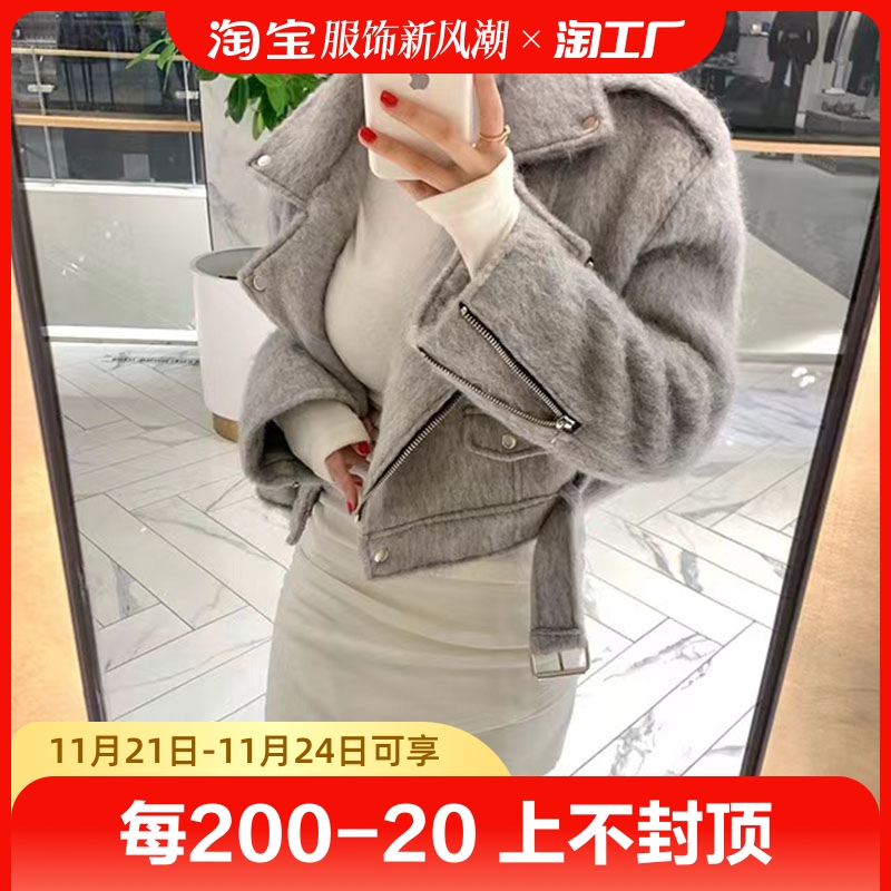 高领连衣裙秋冬款包臀裙黑白高级感显身材紧身内搭打底御姐裙子