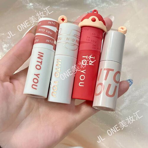 intoyou唇泥女主角水感镜面唇釉