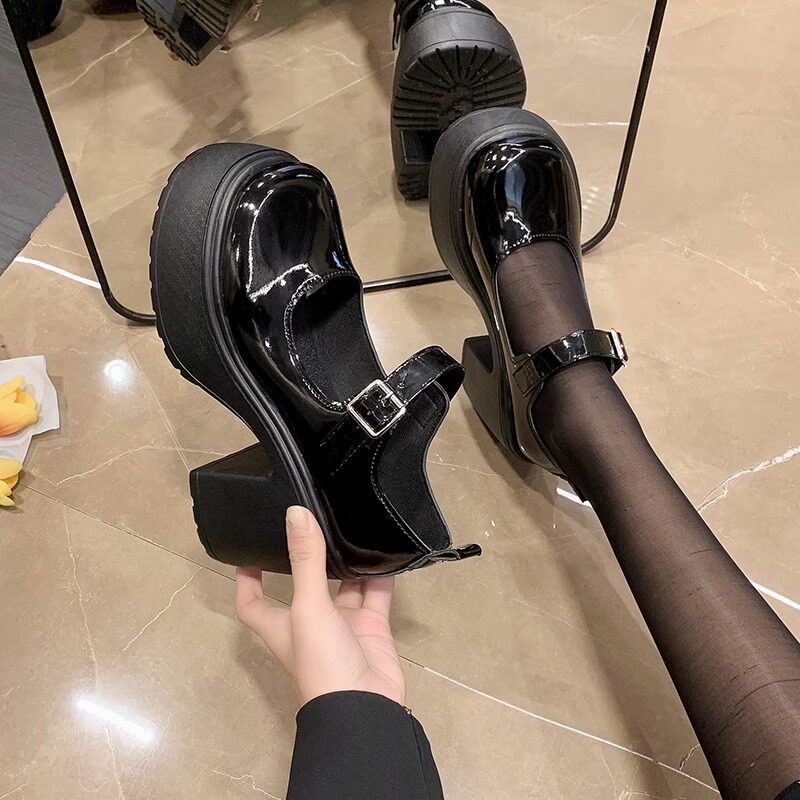 啄木鸟黑色防滑小皮鞋2026新款玛丽珍鞋女学院风jk鞋制服气质单鞋