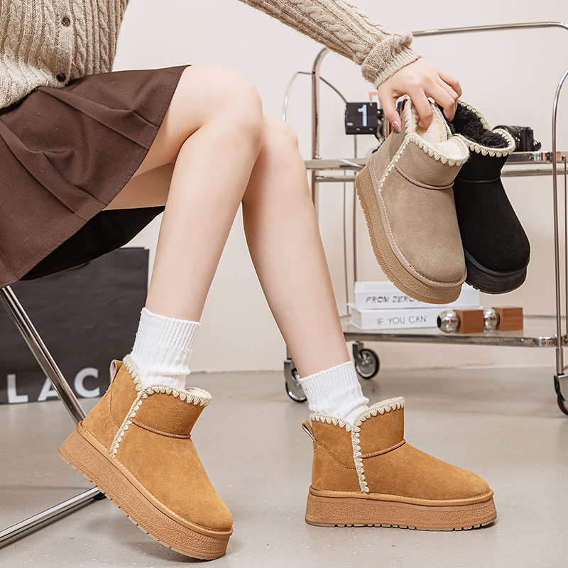雪地靴女短筒2025新款时尚百搭短靴保暖棉鞋子冬季加绒加厚面包