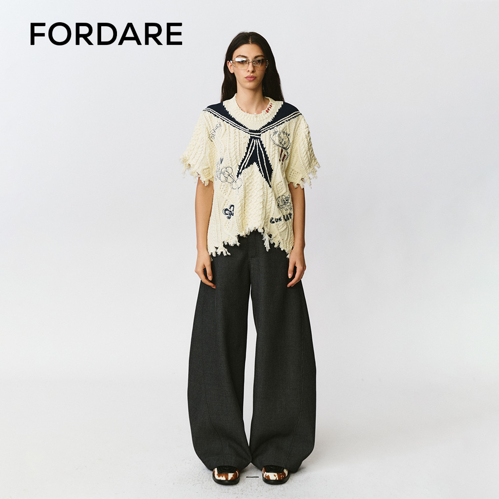 FORDARE/福蝶25早秋海军领涂鸦感刺绣破洞毛衫