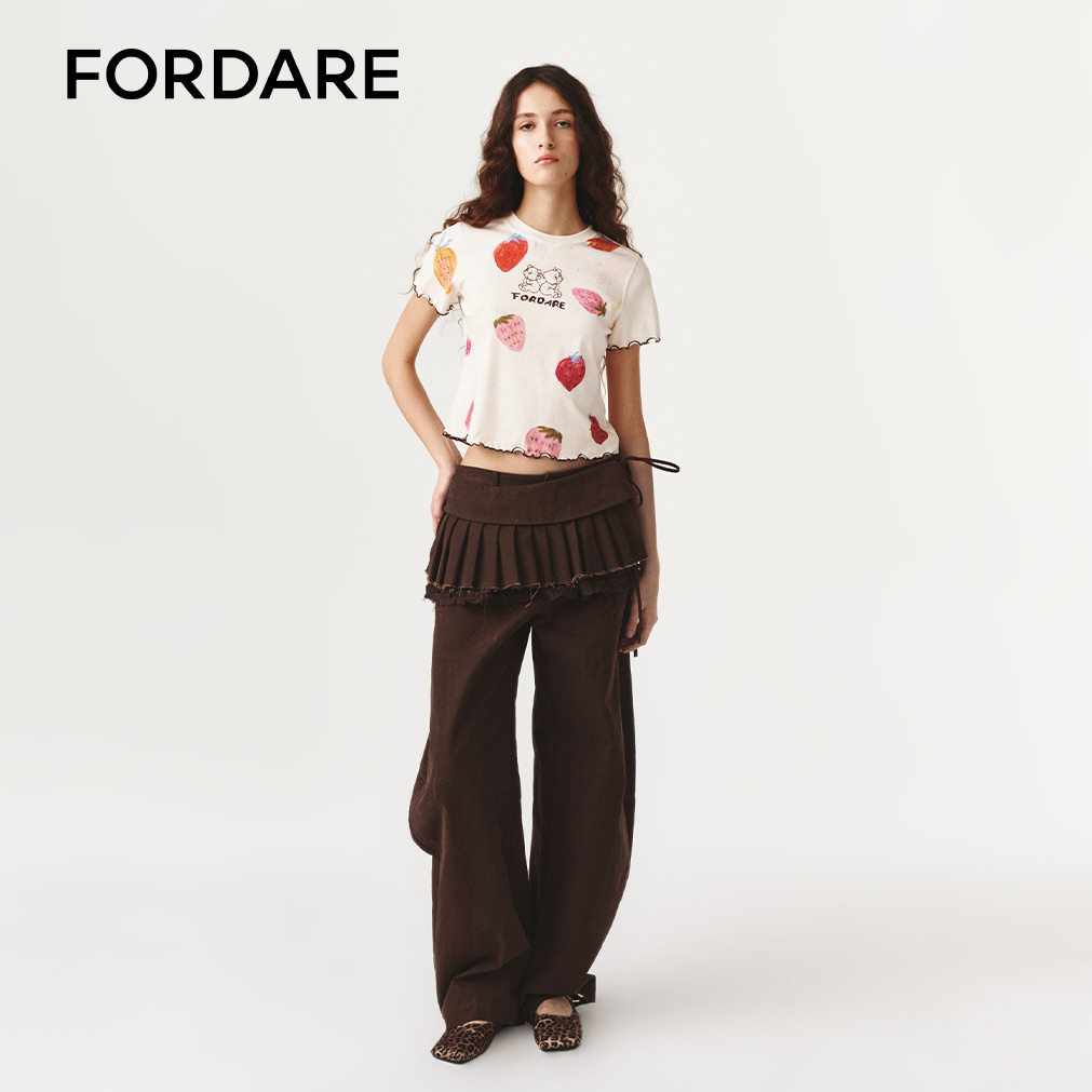 FORDARE/福蝶26春夏涂鸦感草莓印花短袖T恤