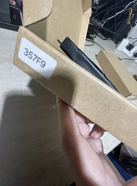 笔记本357F9电池全新原包装