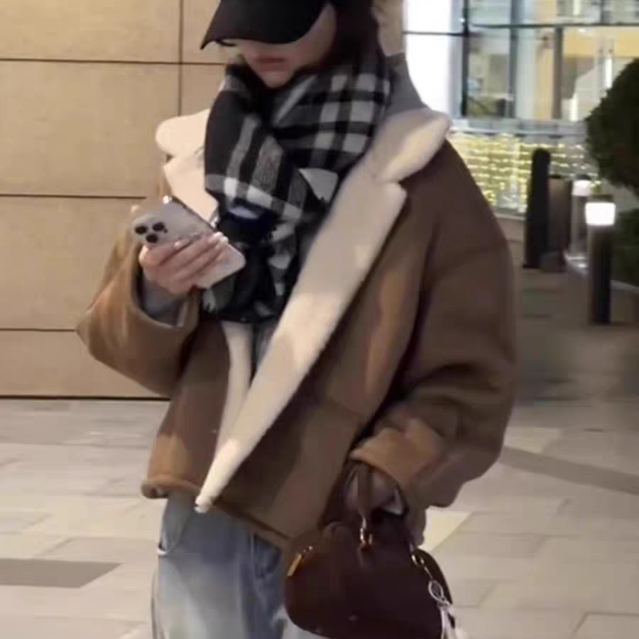 露思同款皮毛一体羊羔毛外套女