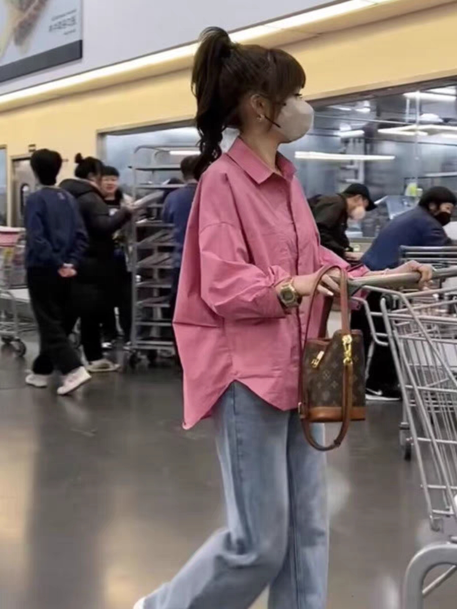 时尚茶系新款简约口袋衬衫2024新设计感小众百搭长袖上衣女潮bf