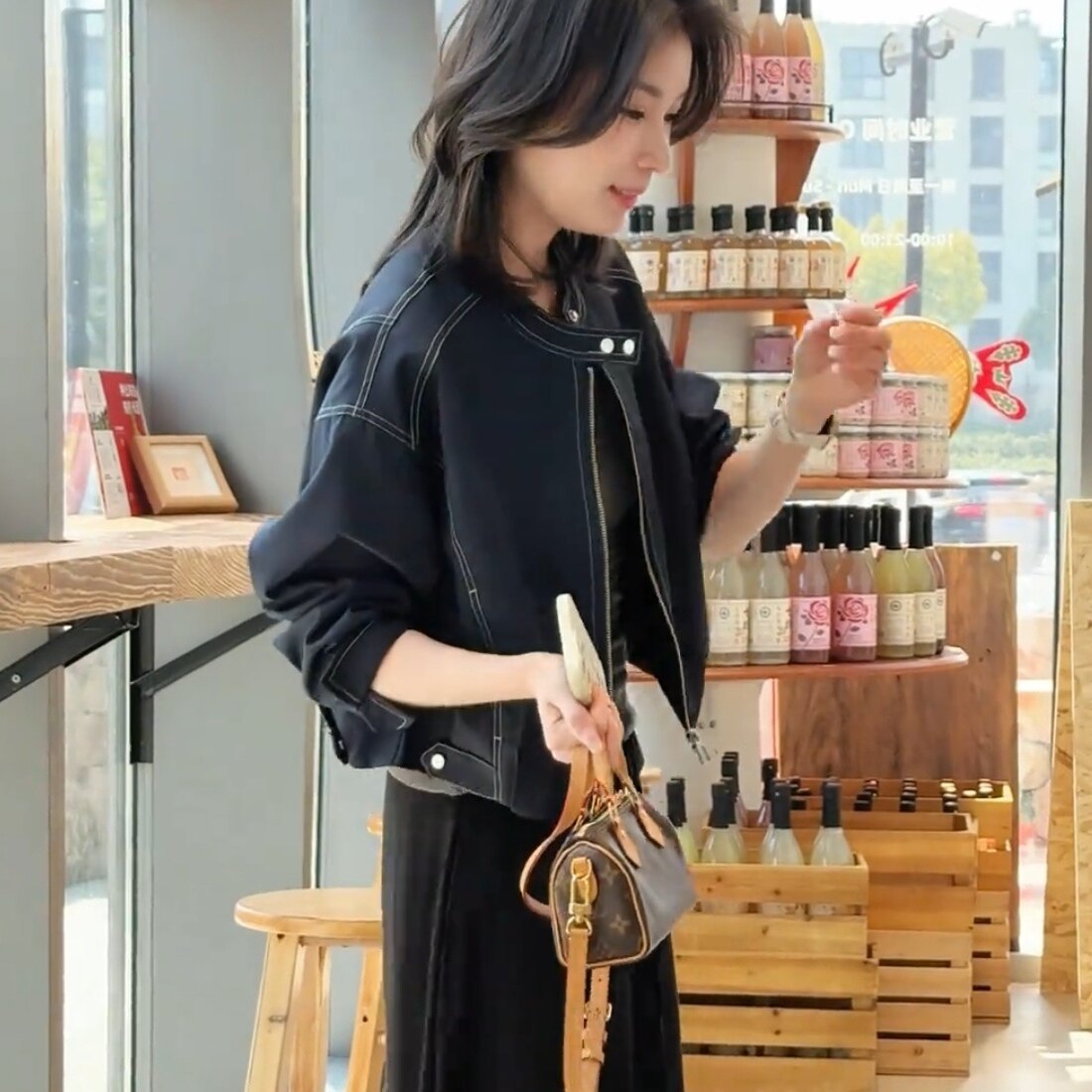韩系立领明线休闲短外套女春季图片