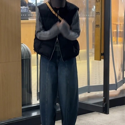 休闲立领拉链羽绒马甲女