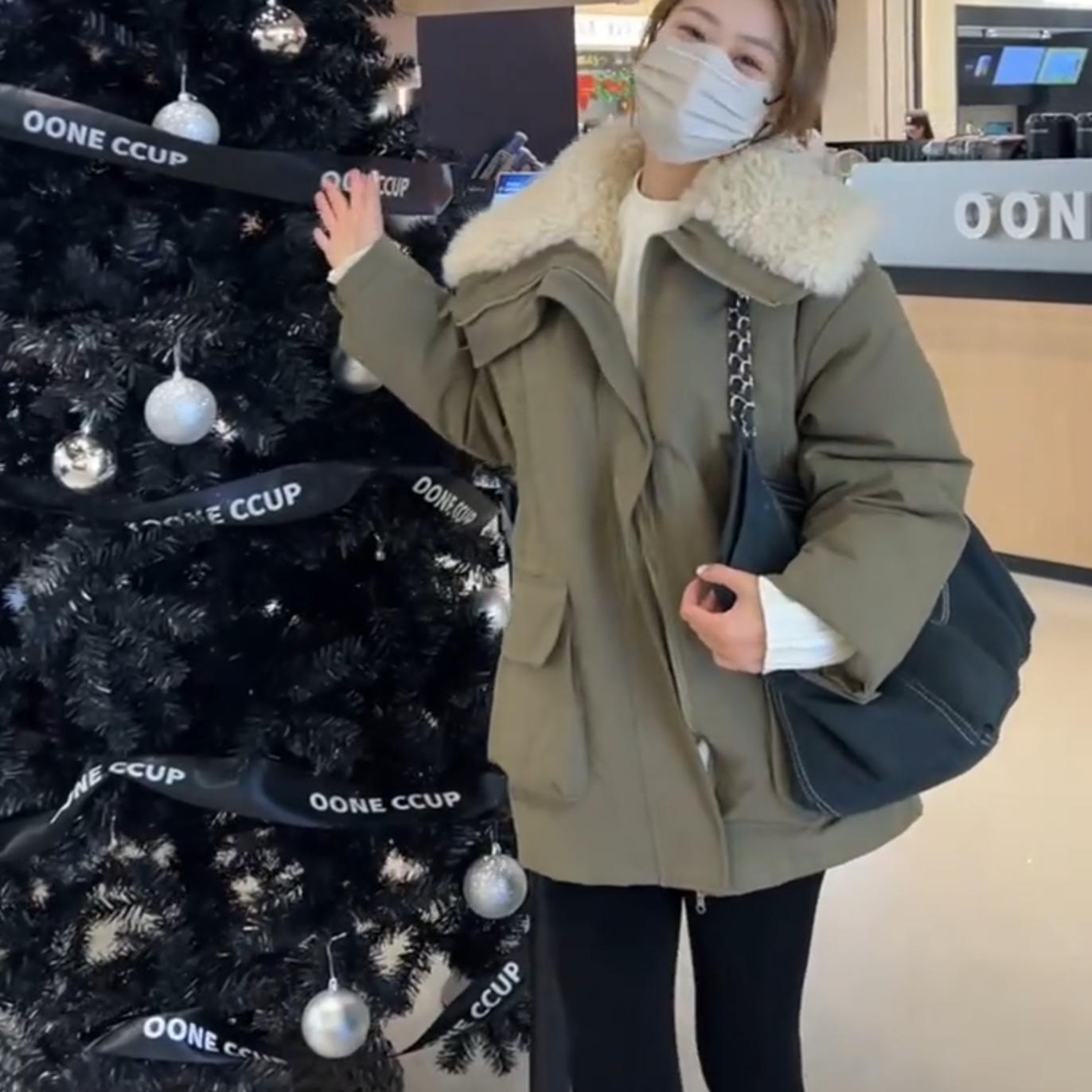 粉奈悦露思同款加厚派克服外套