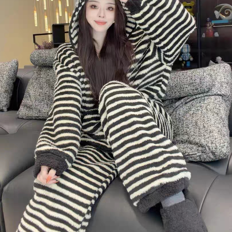 加绒加厚条纹连帽家居服套装女
