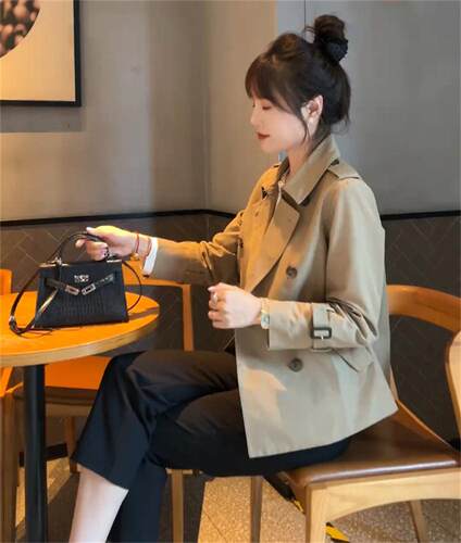 高级感风衣外套女2026春秋新款短款小个子时尚显瘦英伦风休闲上衣