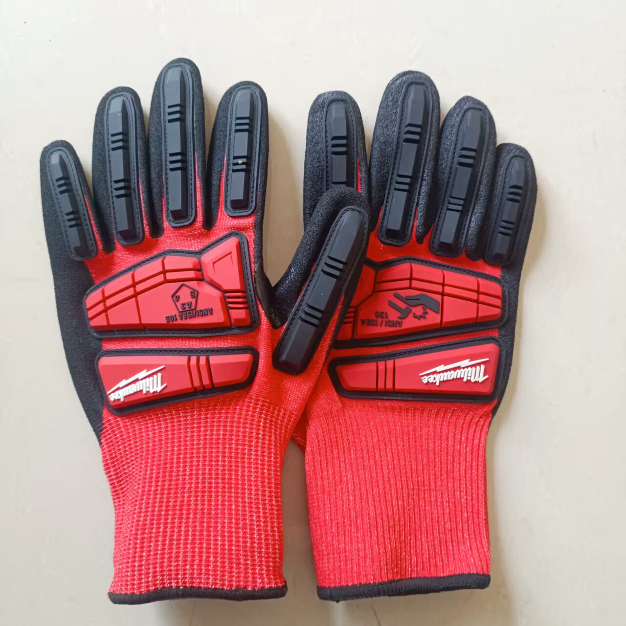 Milwaukee米沃奇防割耐磨防滑