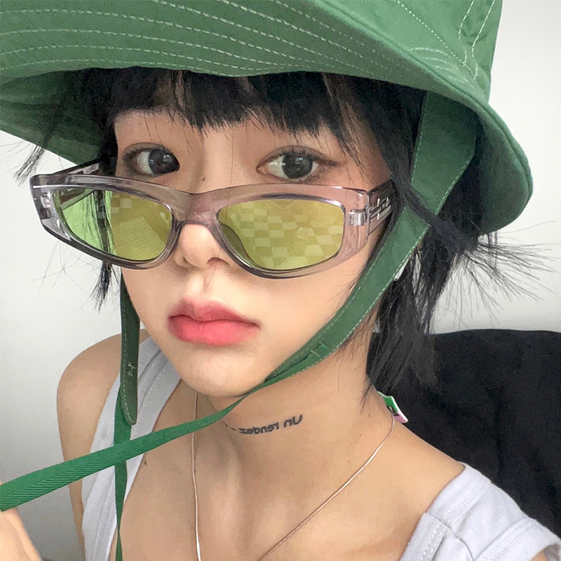 olavoce高级感绿色灰框显廋墨镜