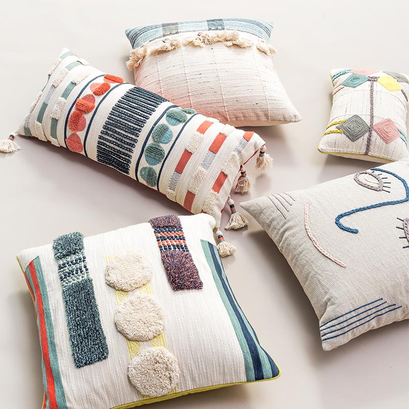 进口手工剪花刺绣抱枕北欧ins创意设计沙发靠垫长条汽车靠枕腰枕