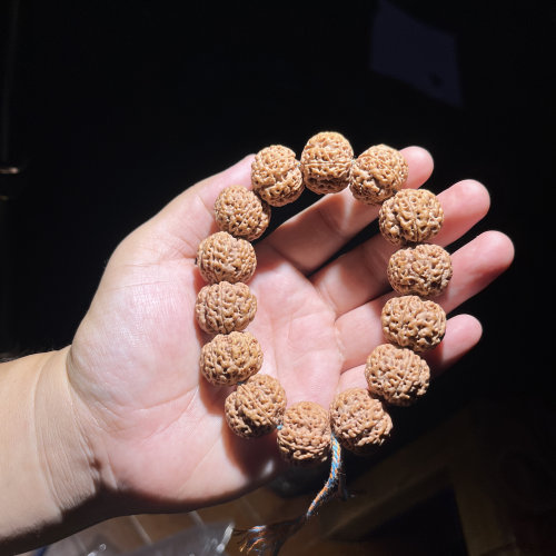 1030-玉骨双龙大金刚包红包玉华支持下水检测（矿泉水）雪山籽