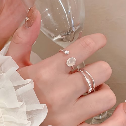 EmoPluto「洒月」月光石素圈戒指女精致小众设计轻奢可调节食指戒
