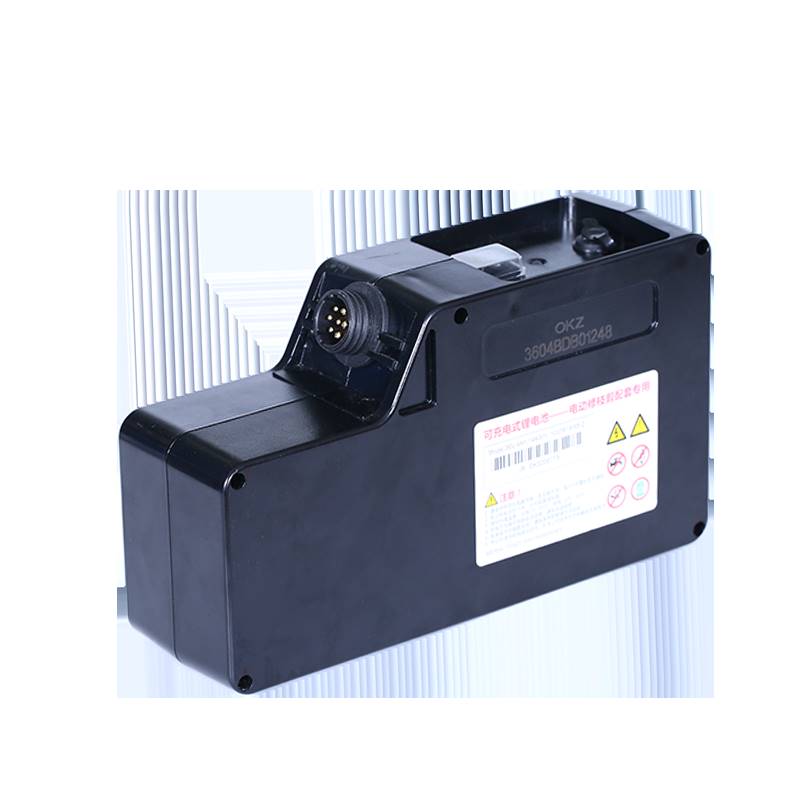 电动修枝剪电池16.8V锂电池21v充电式剪刀配件25v36v锂电剪电池