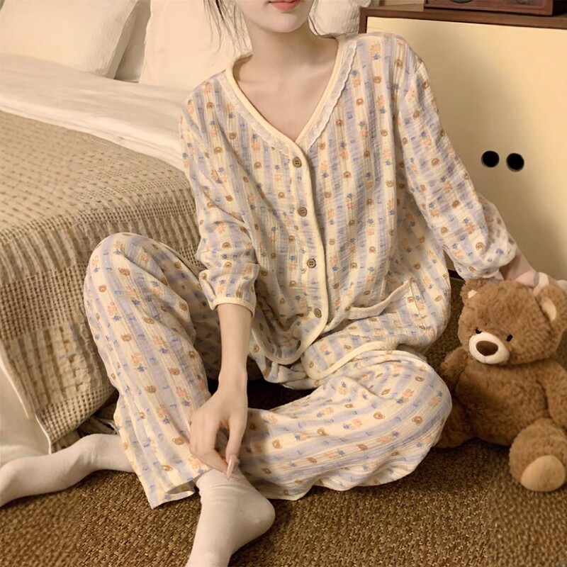可爱卡通小熊拼接双层棉纱睡衣女款春秋季八分袖宽松家居服套装