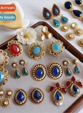 Flower Pearl Earrings wh Colorful Diamonds on lver Needles F