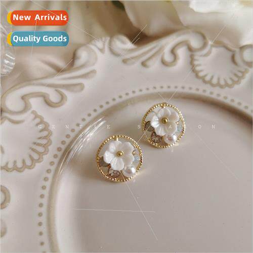 A Camellia che French Retro Elegant mple Flower 925 lver Stu