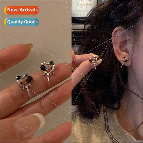 Dark cold wind lava love black zirconia earrings female whou