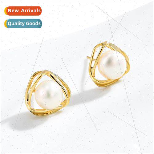 Simple S925 silver earrings ear pin zirconia triangle earrin