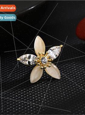 New spring summer simple cat eye petal small lapel pin fashi
