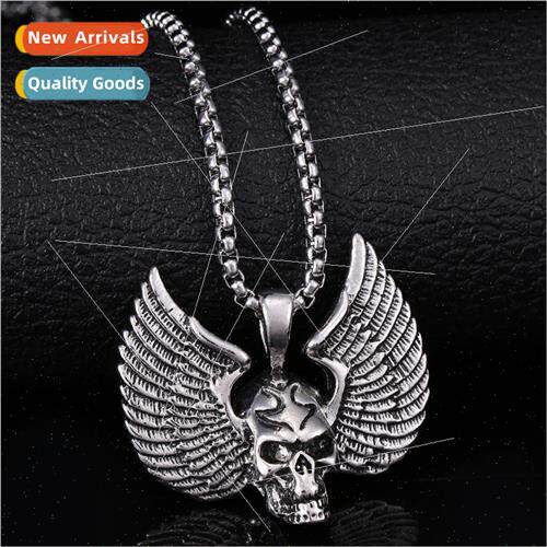 Europe retro punk alloy skull spread wings pendant accessori