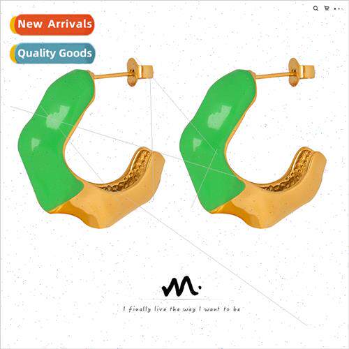 French C-shaped chic retro green oil drop luscious earrings