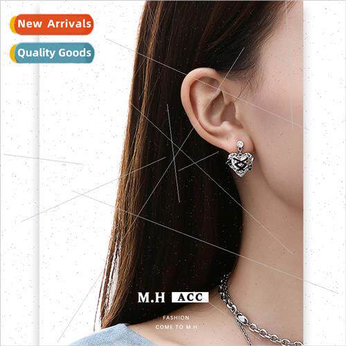 Black diamond love earrings female s925 silver pin earrings
