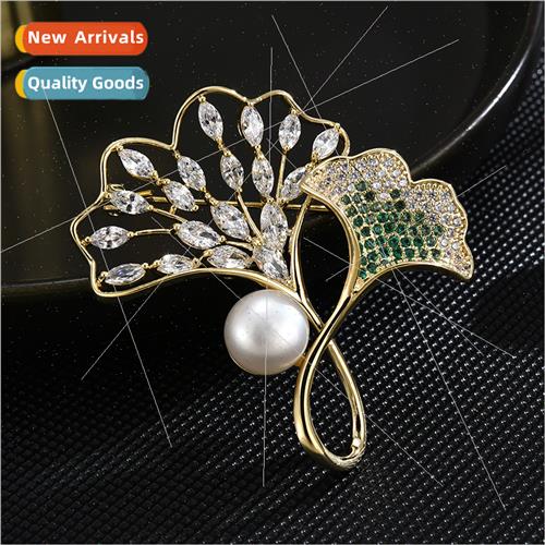 Three lifetimes have apricot pearl brooch female upscale hun