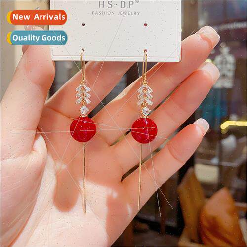 2024 Korea simple red pearl zirconia earwires celebry hundre