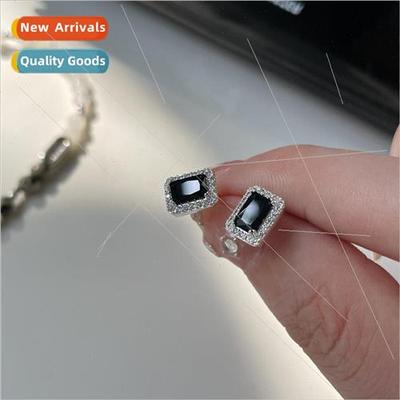 Black zirconia full diamond fashion earrings female Korea wi