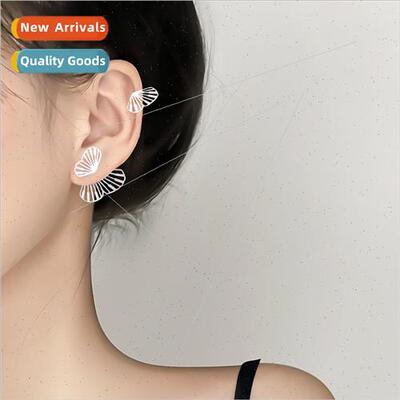 Hollowed out insect earrings female Korea2023 tide lerary Mo